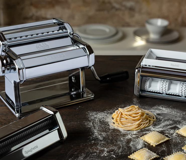 MAŠINA ZA TJESTENINU ATLAS POKLON  PASTA SET