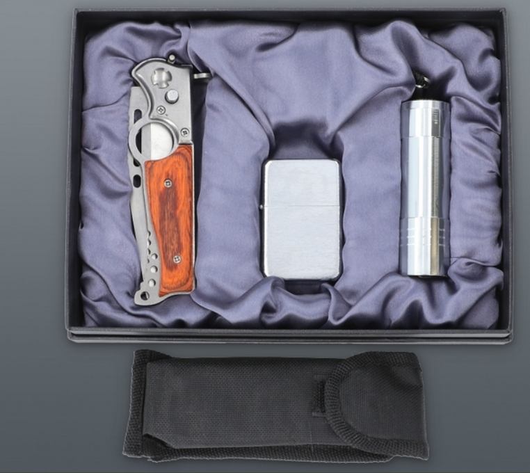 SET  SVJETILJKA + NOŽIĆ + UPALJAČ