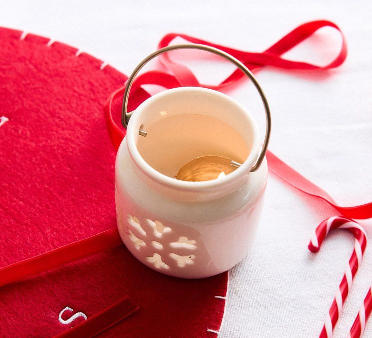 LAMPION KERAMIČKI BIJELI 8X8X7,3 CM