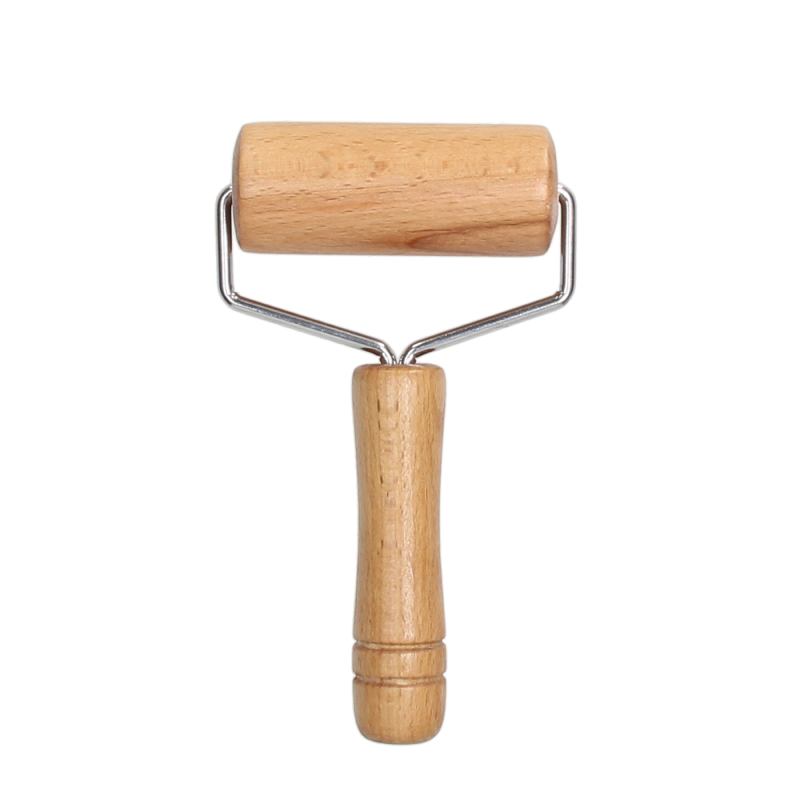 Valjak za pizzu drveni 19x11 cm