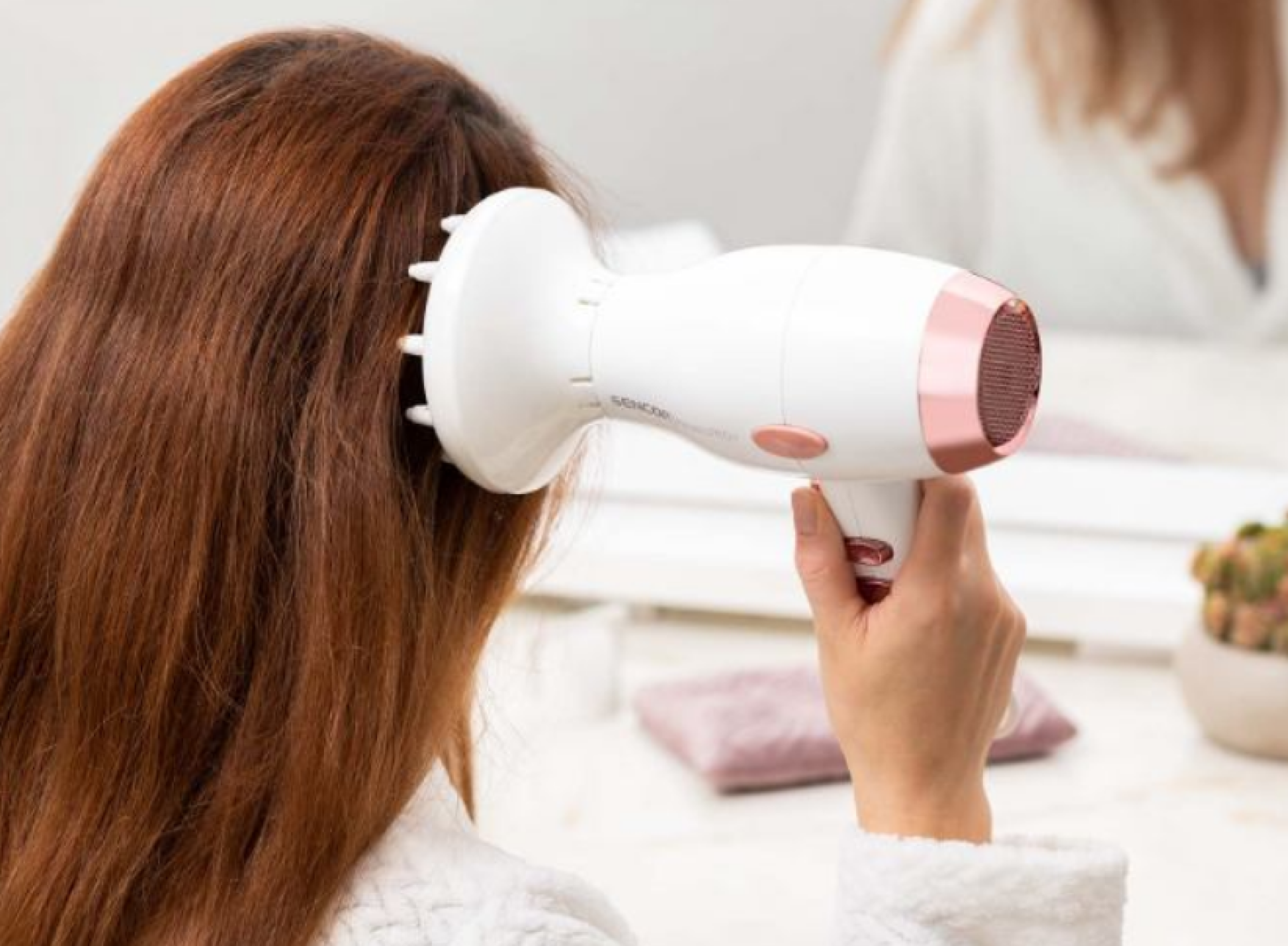 Električni aparati za kosu 