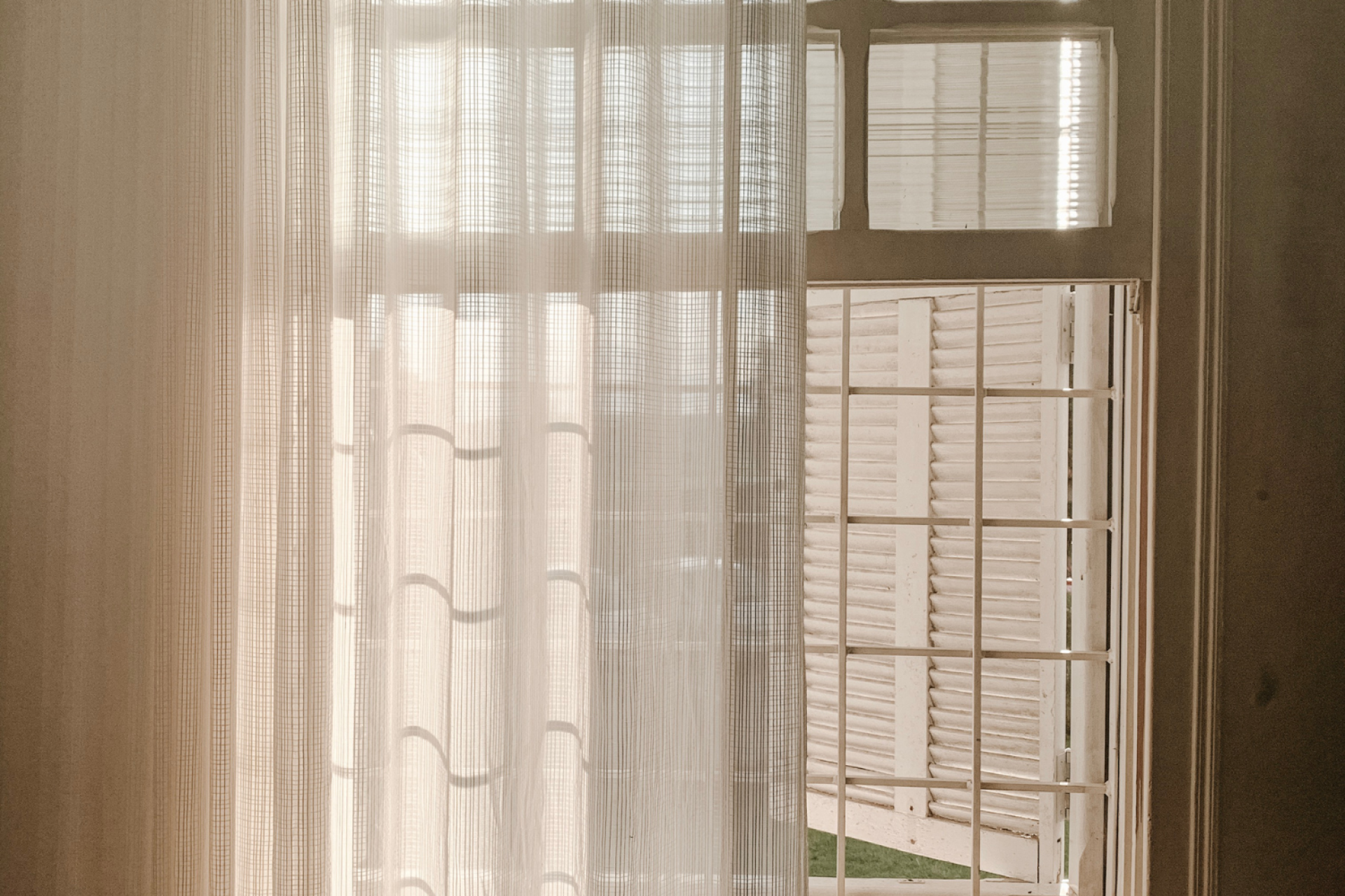 KARNIŠE-BONAGRACIJE I ZAVJESE